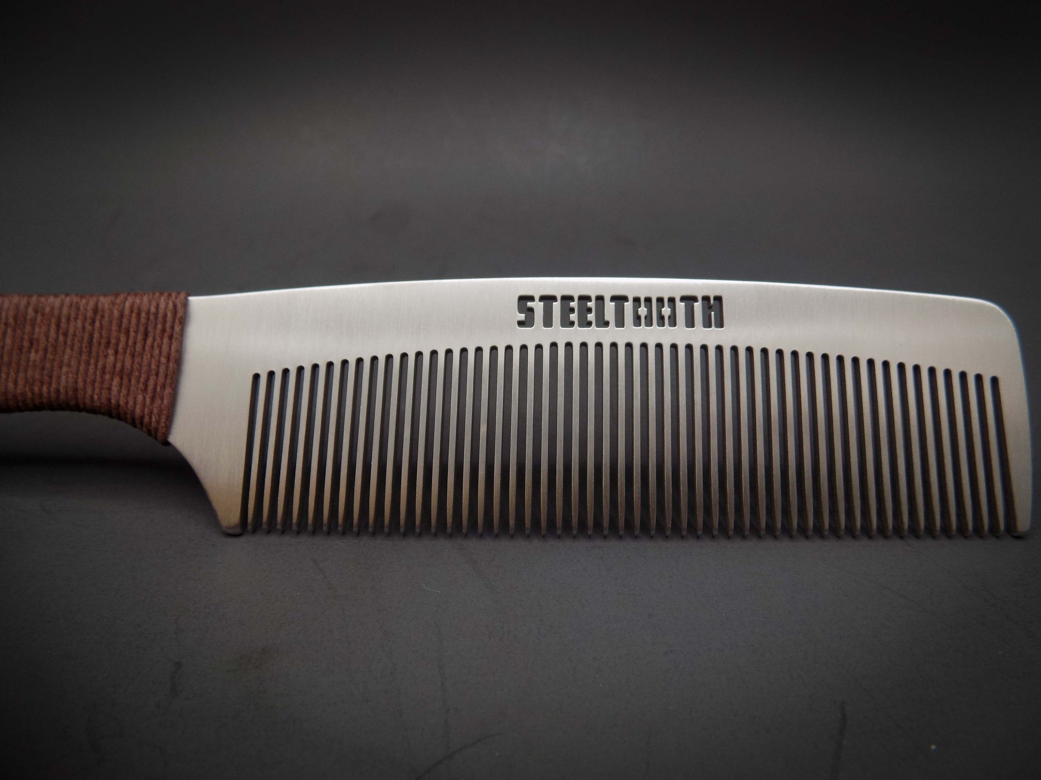 Hemp Cordage Handle Steeltooth Comb - Men's Comb